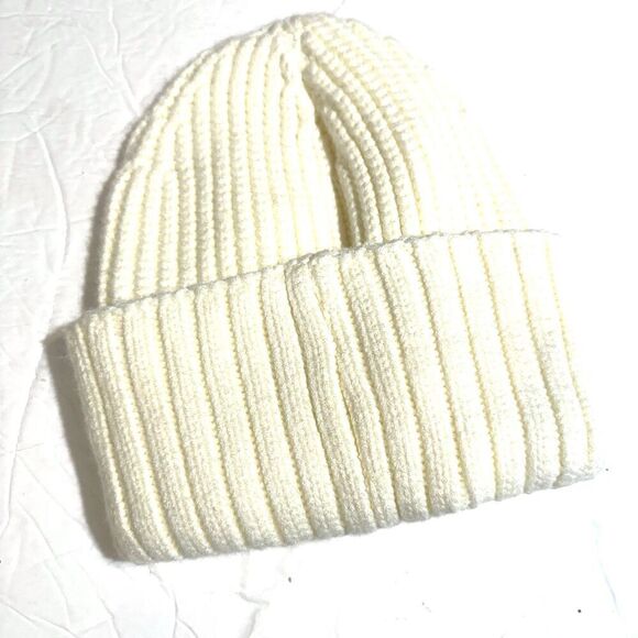 Britt's Knits Beanie Hat Men Women's Cream Thick Chunky Knit Winter Warm - Picture 5 of 5
